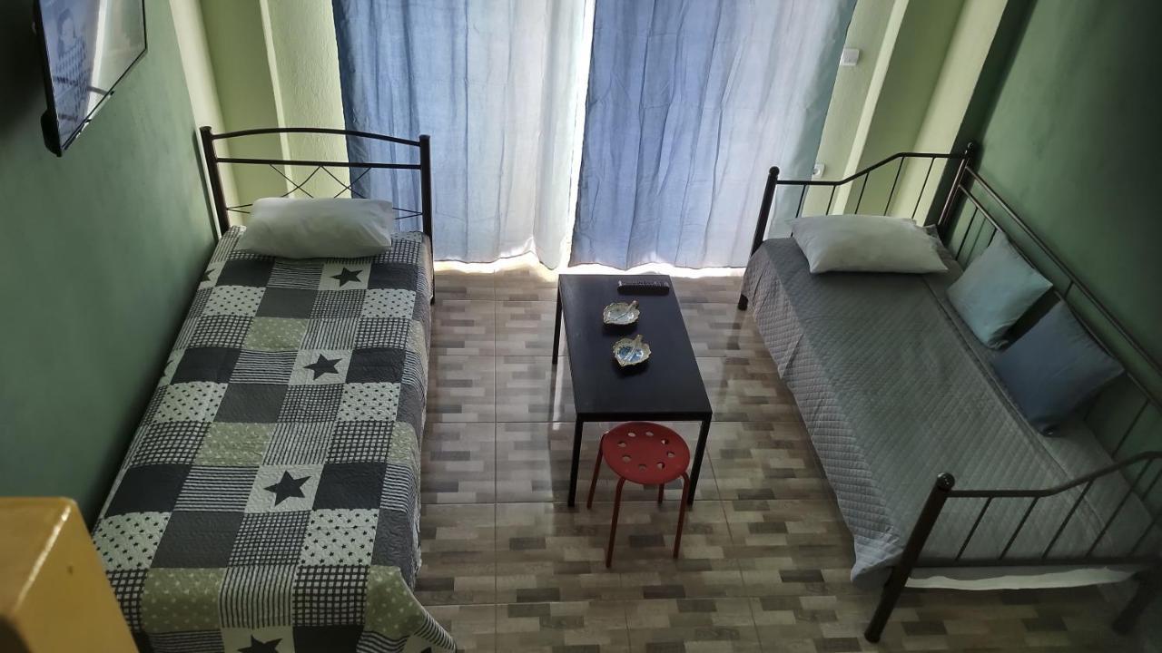 Persefoni Rooms Apartments & Mezonetes Toroni Exterior photo